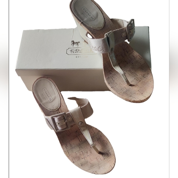 Coach Bernadette Wedge Sandals T-Strap Design Size 11 - Picture 1 of 14